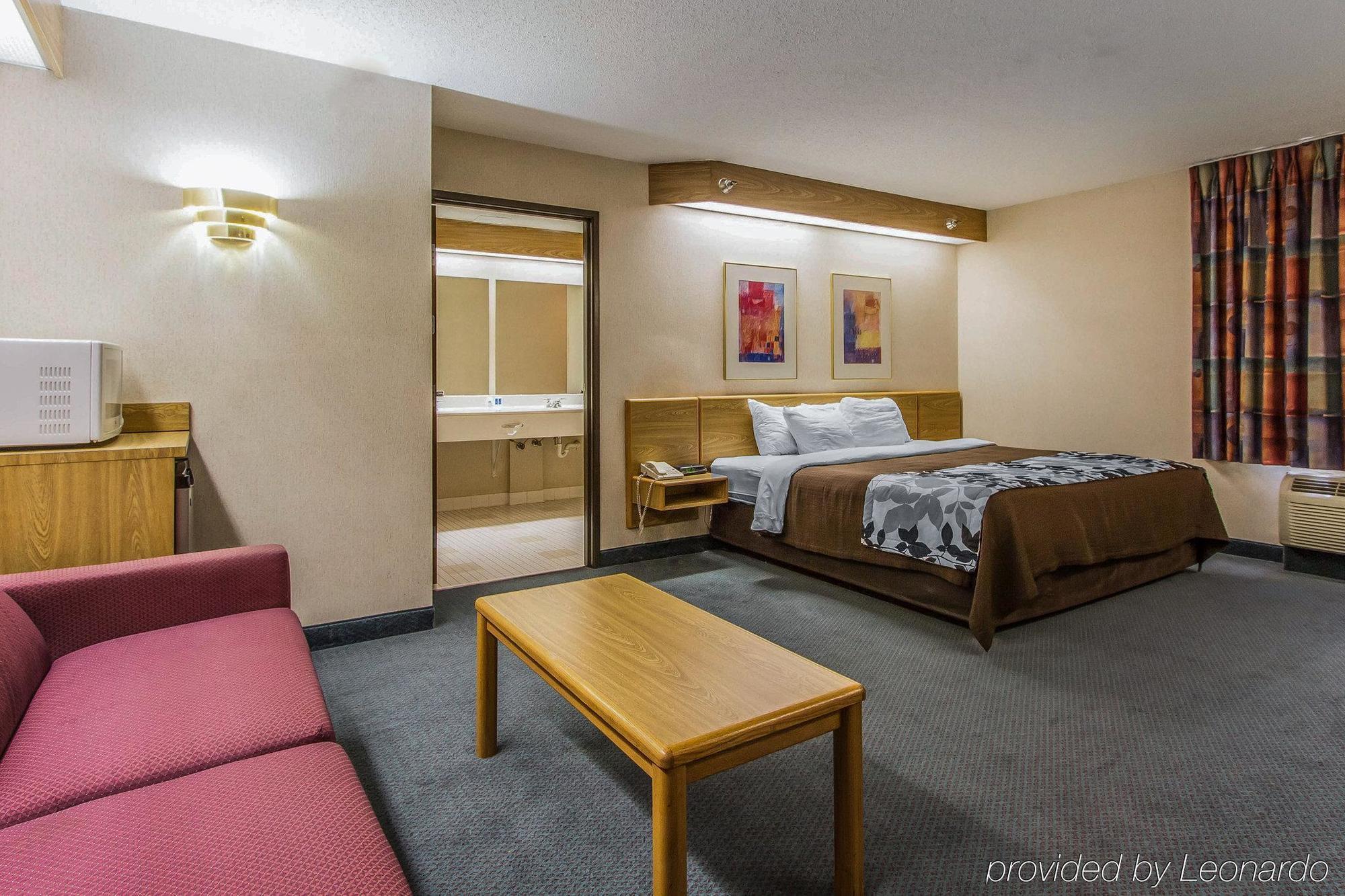 Rodeway Inn Fremont Εξωτερικό φωτογραφία