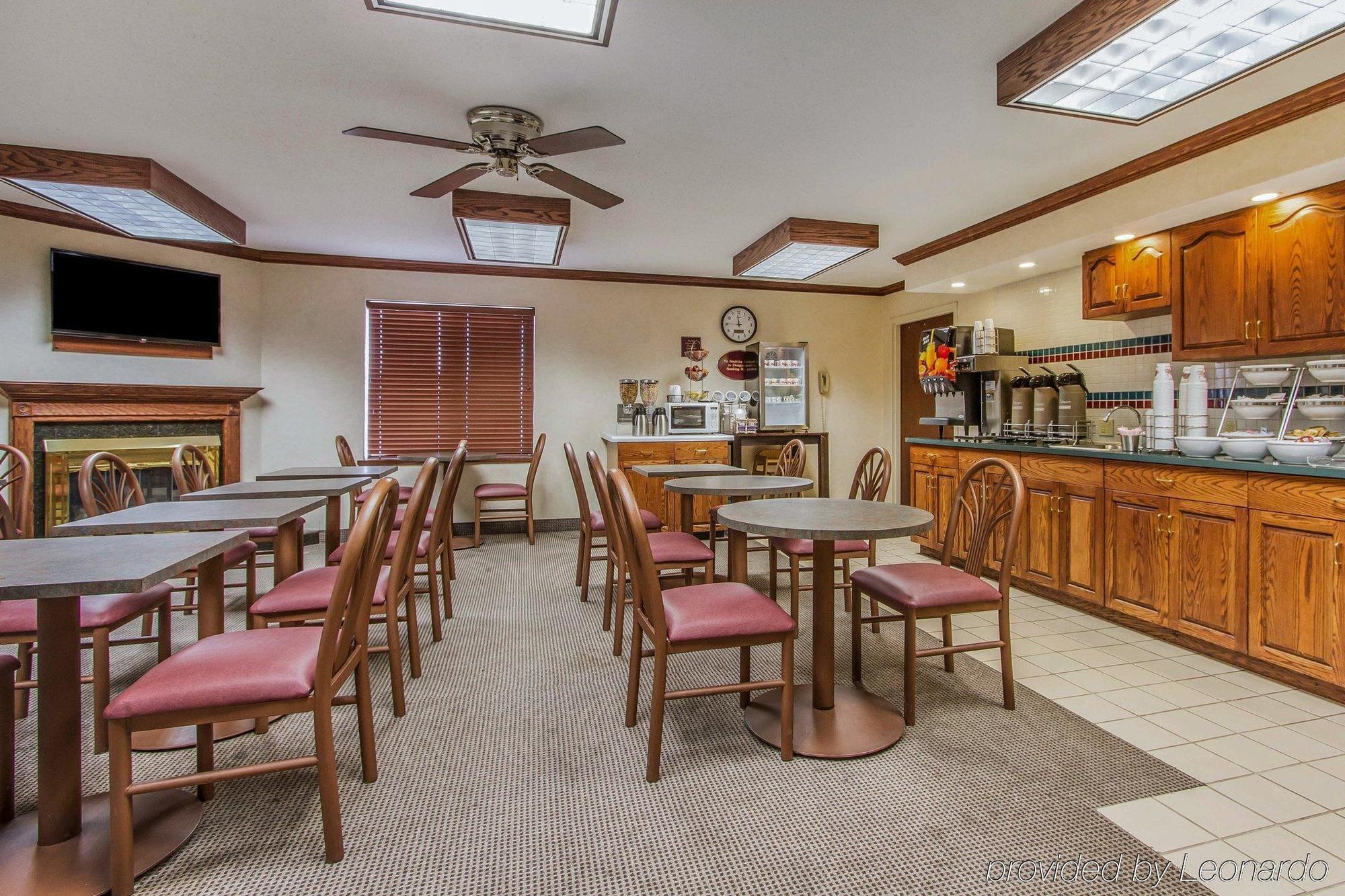 Rodeway Inn Fremont Εξωτερικό φωτογραφία