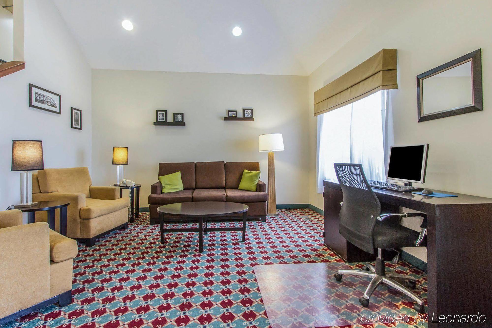 Rodeway Inn Fremont Εξωτερικό φωτογραφία